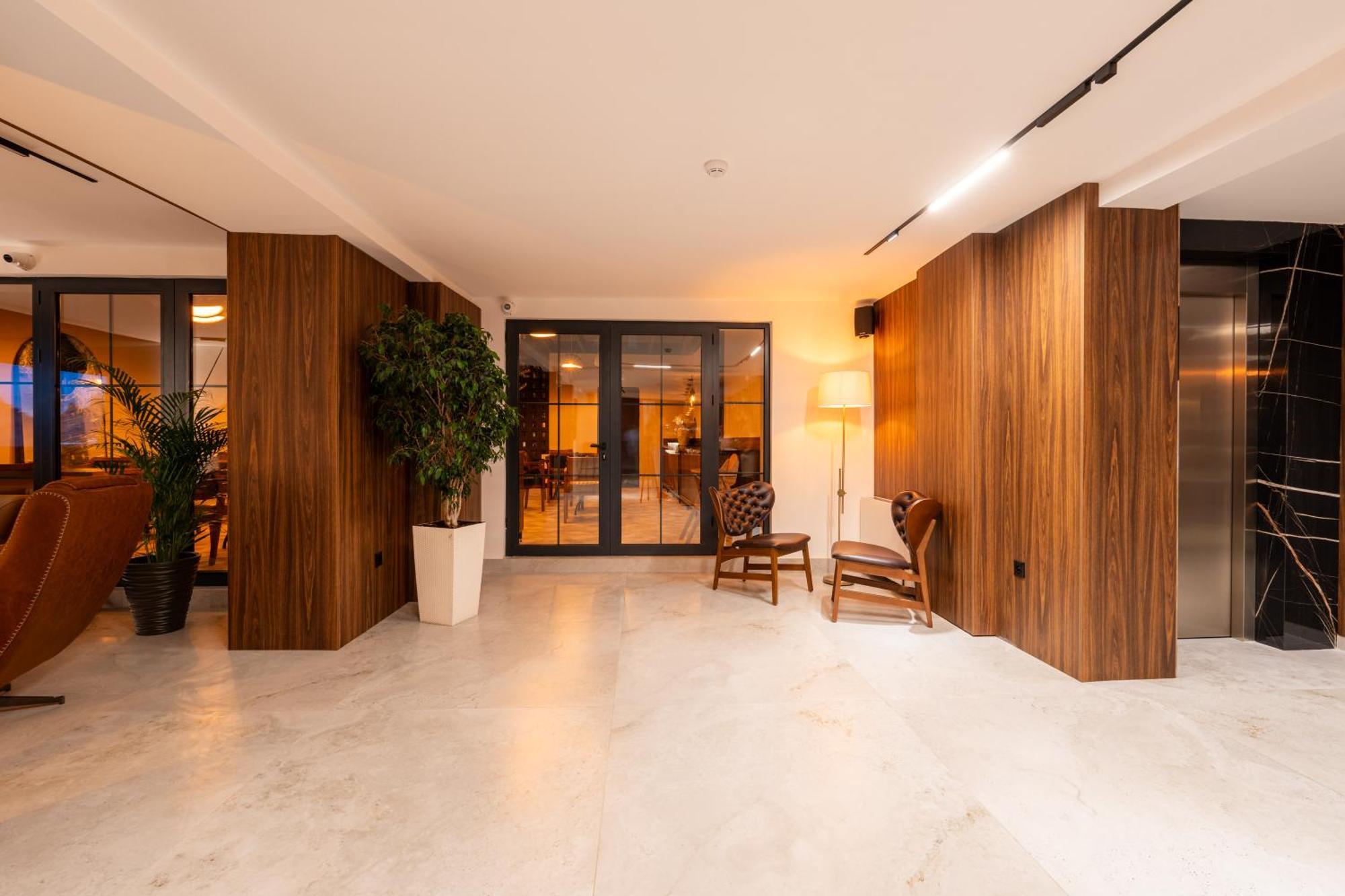 Ruby Hotel Prishtina Pristina Exterior foto
